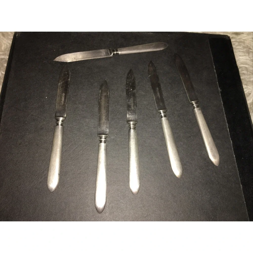 1835 R WALLACE 5 SMALL FRUIT KNIVES 6